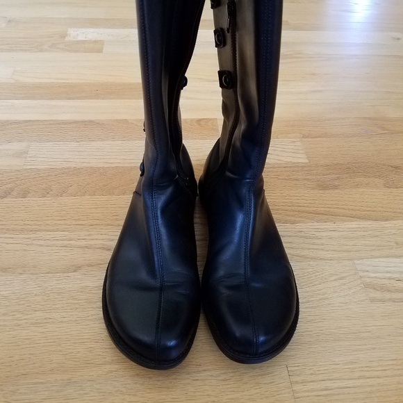 Merrell  boot - Picture 2 of 8